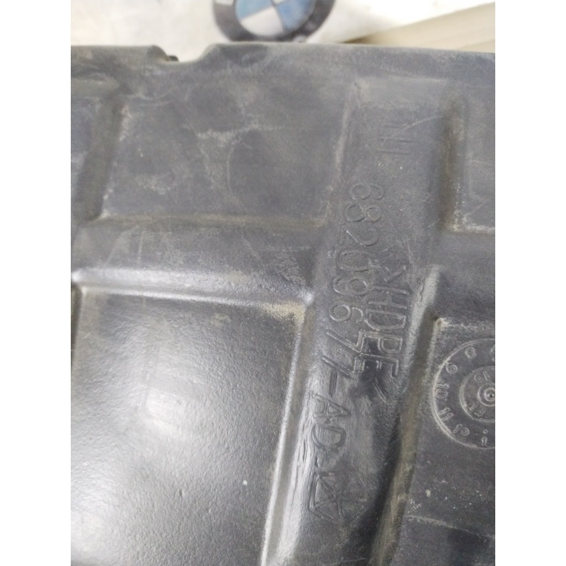 Подкрылок (кузов и элементы) Jeep Cherokee KL 2014 2.4 68209677ad