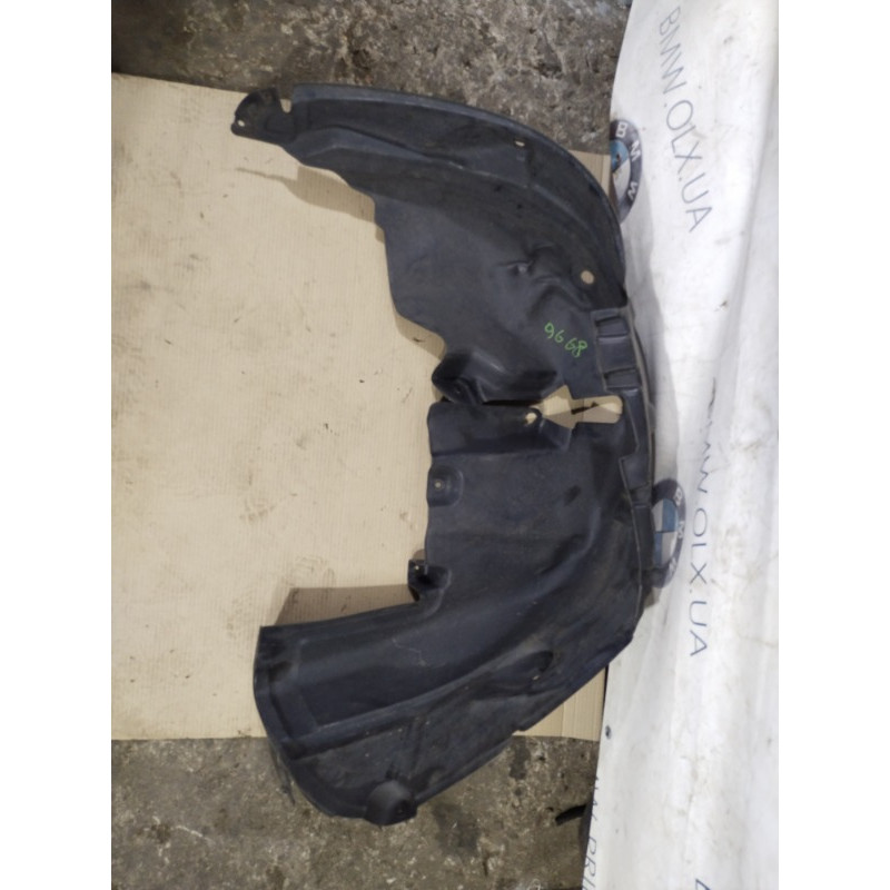Подкрылок (кузов и элементы) Jeep Cherokee KL 2014 2.4 68209677ad