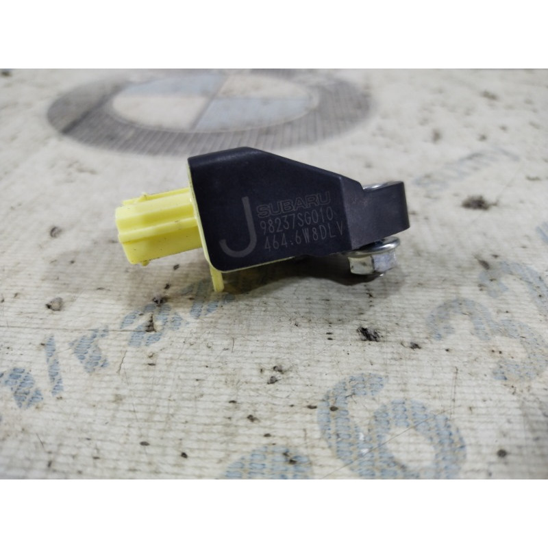 Датчик удара (электрика / датчики) Subaru Forester SJ 2015 2.5 98237sg010
