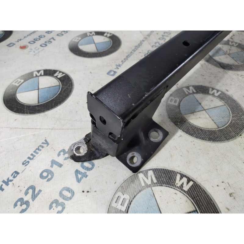 Кронштейн заднего сиденья (салон) Jeep Patriot MK74 2012 2.4 5115657AB