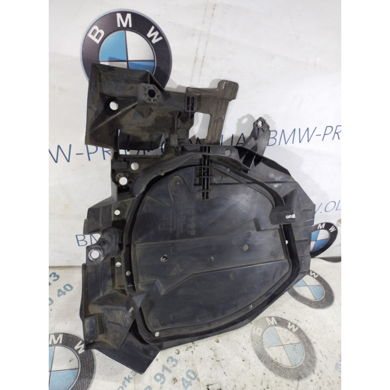 Захист паливного бака (кузов і елементи) Subaru Forester SJ 2015 2.5 42045sg050