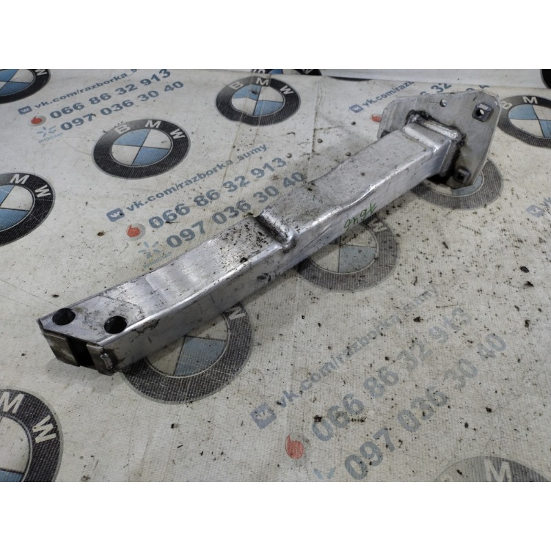 Кронштейн усилителя бампера (стекла и зеркала) Dodge Dart PF 2014 2.4 68082374aa