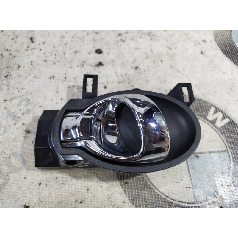 Ручка дверей внутрішня (салон) Nissan Juke F15 2011 1.6 806701KA0B