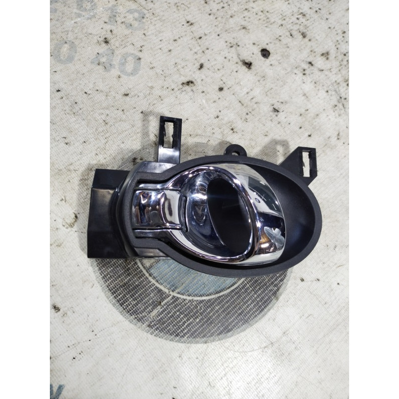 Ручка дверей внутрішня (салон) Nissan Juke F15 2011 1.6 806701KA0B