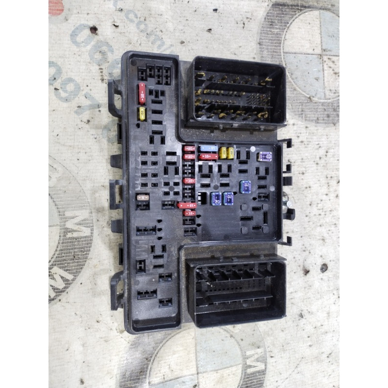 Блок запобіжників (електрика) FORD Fusion MK5 2014 2.5 dg9t14a067af