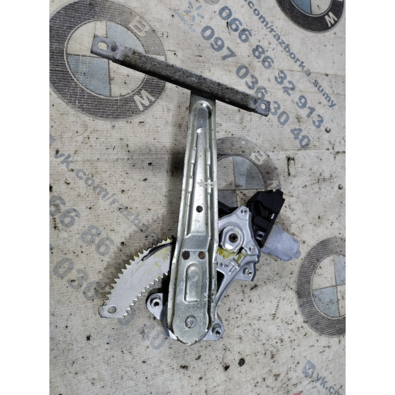 Механизм стеклоподъемника с мотором (кузов и элементы) Nissan Juke F15 2011 1.6 82731CV01B