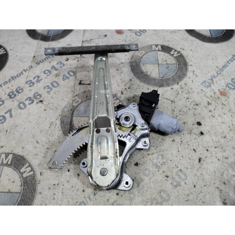 Механизм стеклоподъемника с мотором (кузов и элементы) Nissan Juke F15 2011 1.6 82731CV01B