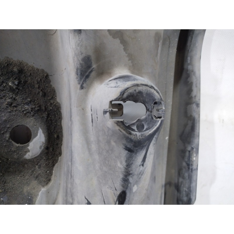 Защита (кузов и элементы) Volkswagen Passat B8 2016 1.8 561825201c