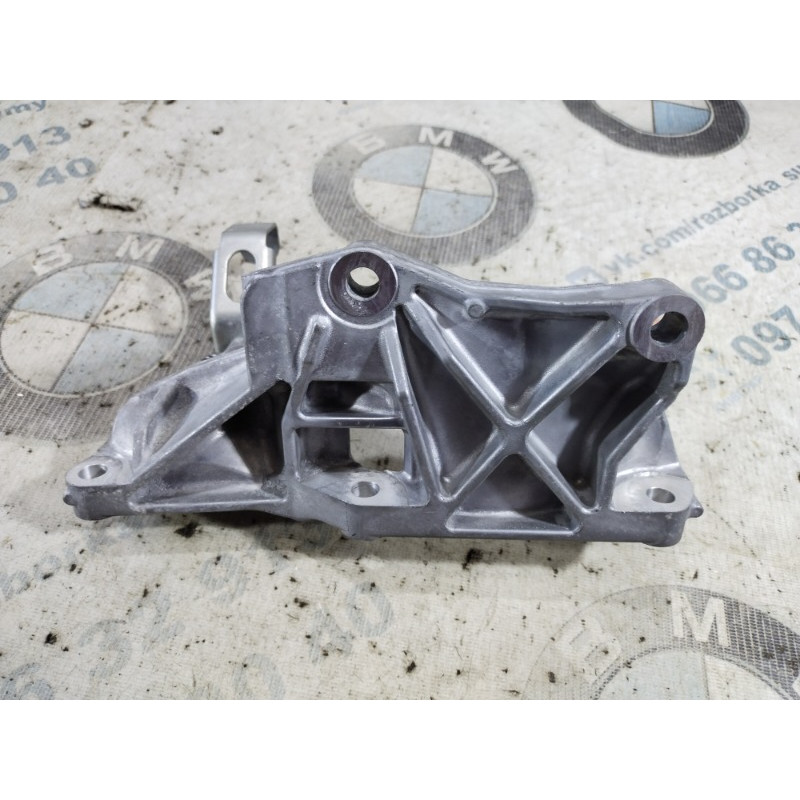 Кронштейн генератора (кронштейны двигателя) Subaru Forester SJ 2014 2.5 11709AA120