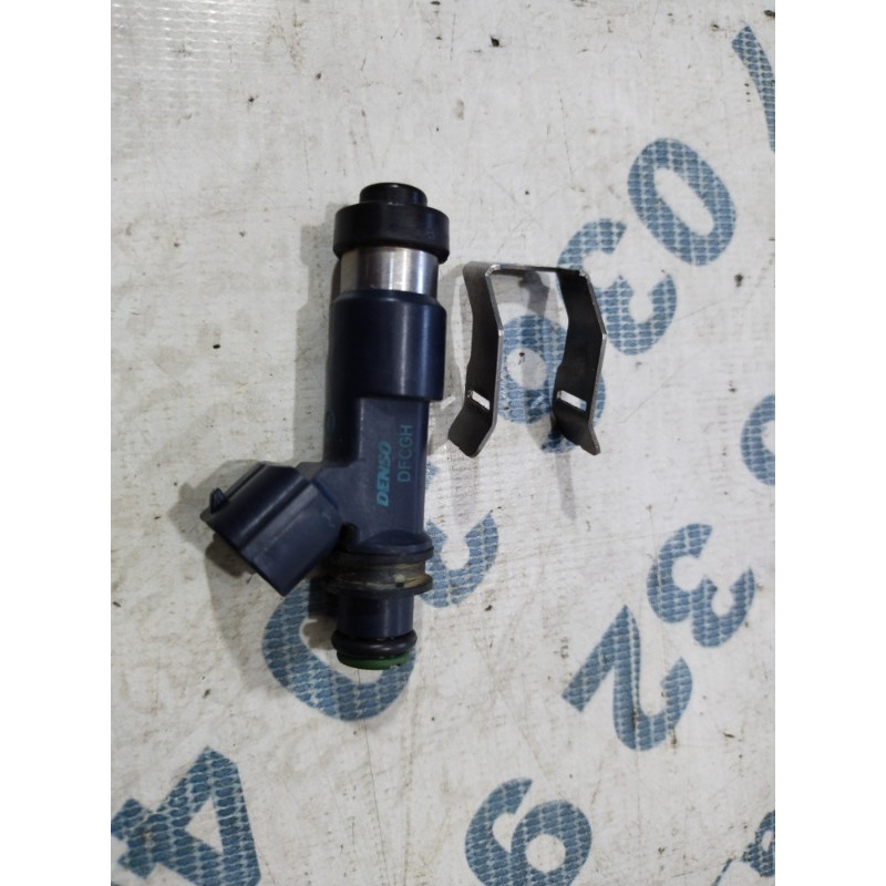 Форсунка топливная (топливная система) Subaru Forester SJ 2014 2.5 16611AA810