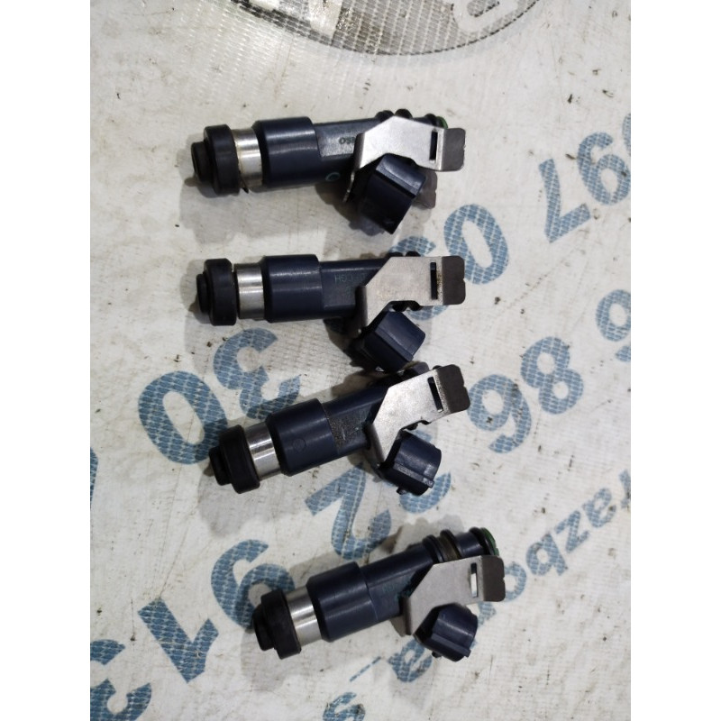 Форсунка топливная (топливная система) Subaru Forester SJ 2014 2.5 16611AA810