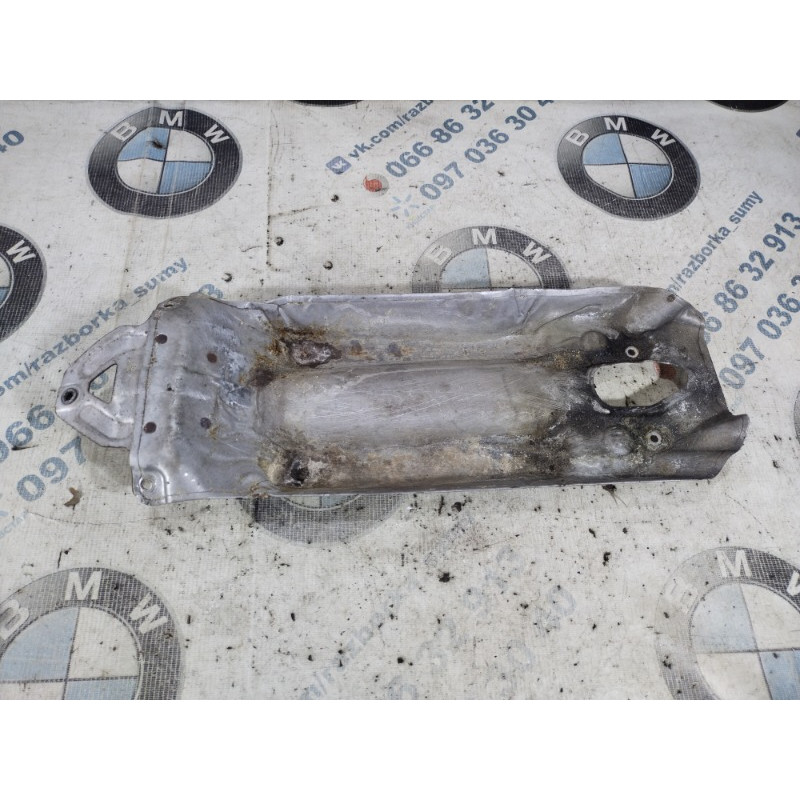 Термозащита (наружные элементы кузова) BMW 5-series F10 2011 N63B44 11657577001