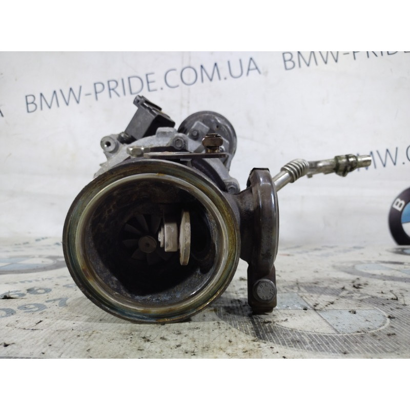 Турбина (выпускная система) BMW 5-series F10 2011 N63B44 11657576985