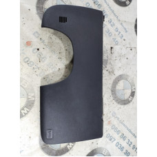 Пластик под рулевой