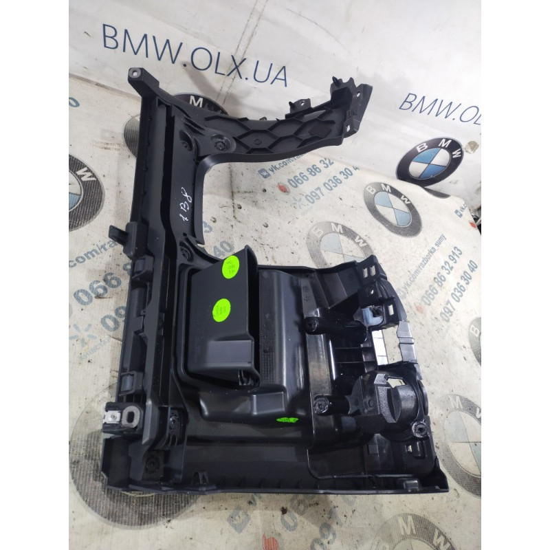 Пластик під кермовий (салон) Volkswagen Passat B8 2016 1.8 561858365