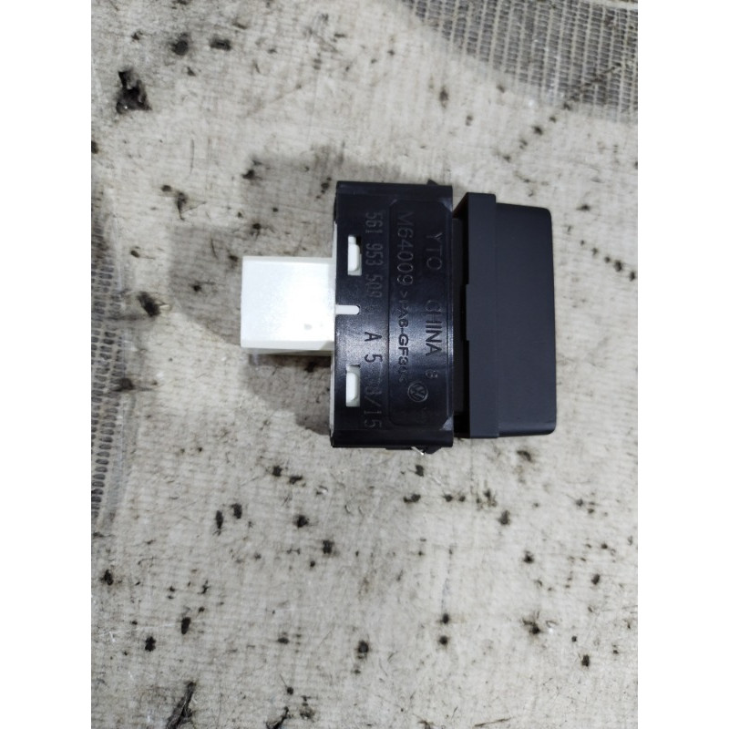 Кнопка аварийной сигнализации (электрика / кнопки) Volkswagen Passat B8 2016 1.8 561953509CFBY