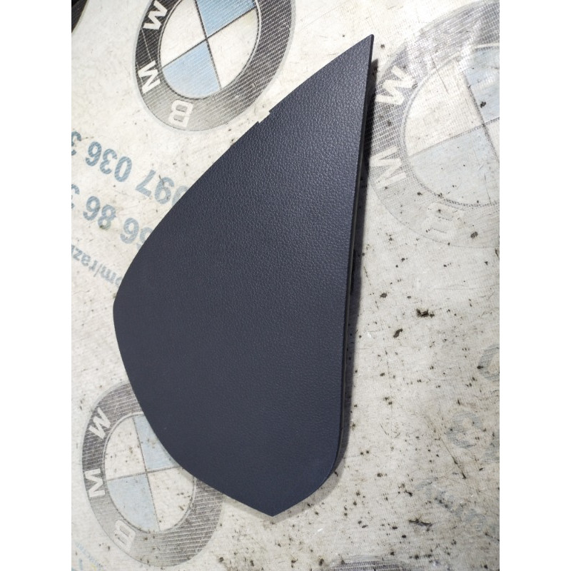 Накладка торпеды боковая (салон) Volkswagen Passat B8 2016 1.8 561858247b