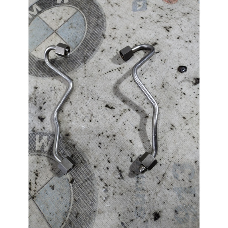 трубка (двигатель и элементы) BMW 5-series F10 2011 N63B44 13537548709