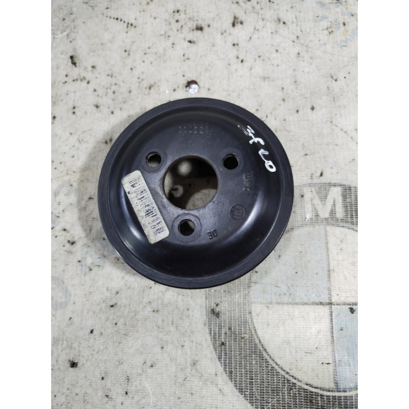 Шкив помпы (система охлаждения) BMW 5-series F10 2011 N63B44 32427545298