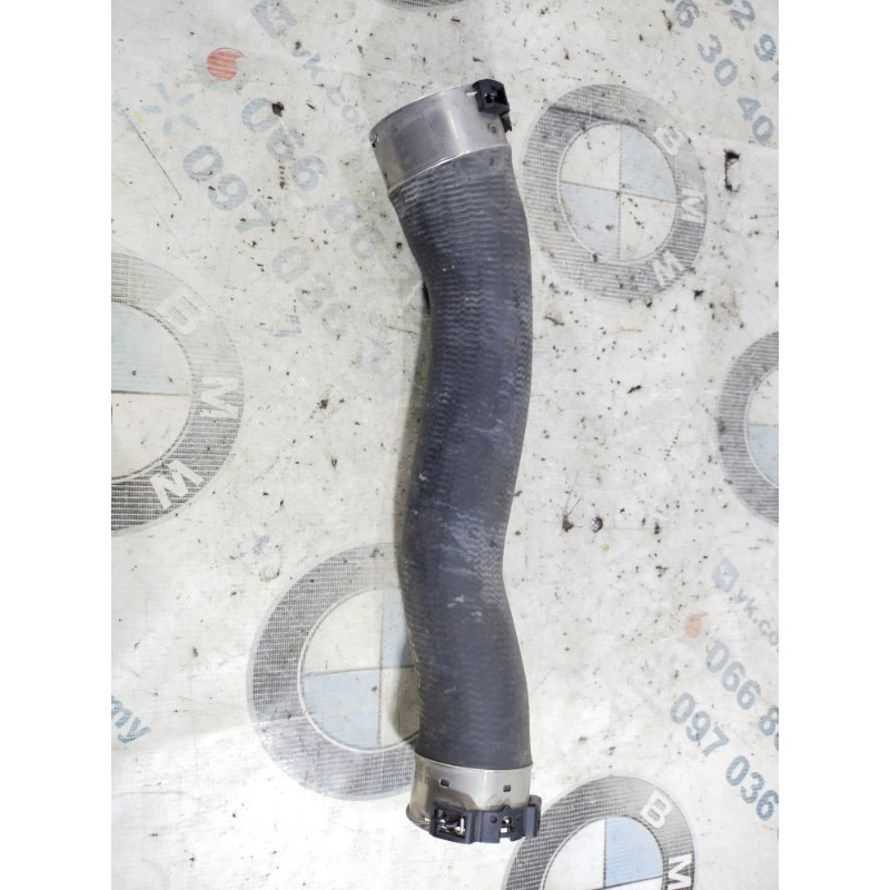 Патрубок інтеркулера (двигун та елементи) BMW 3-series F30 2013 N20B20 13717597591