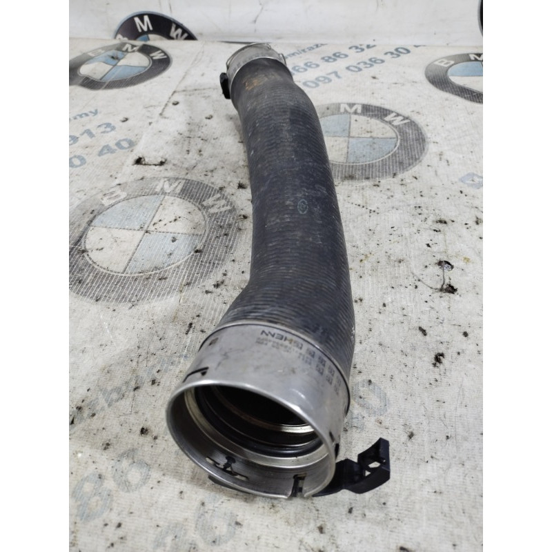 Патрубок інтеркулера (двигун та елементи) BMW 3-series F30 2013 N20B20 13717597591