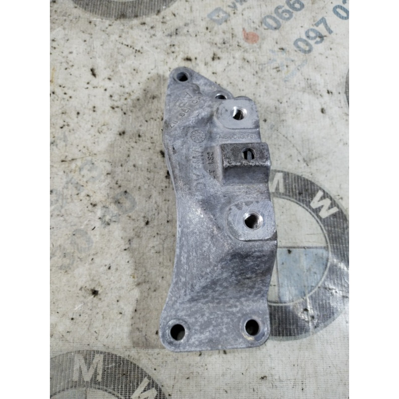 Кронштейн КПП (трансмиссия) Volkswagen Passat B8 2016 1.8 1k0199117