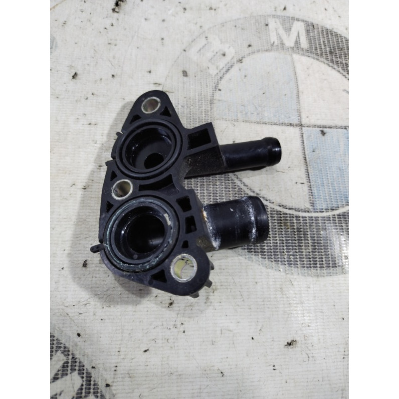 Фланец (система охлаждения) Subaru Forester SJ 2015 2.5 11821AA660