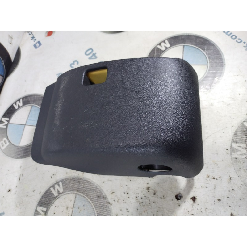 Кожух рулевой колонки нижний (салон) Volkswagen Passat B8 2016 1.8 561858559h