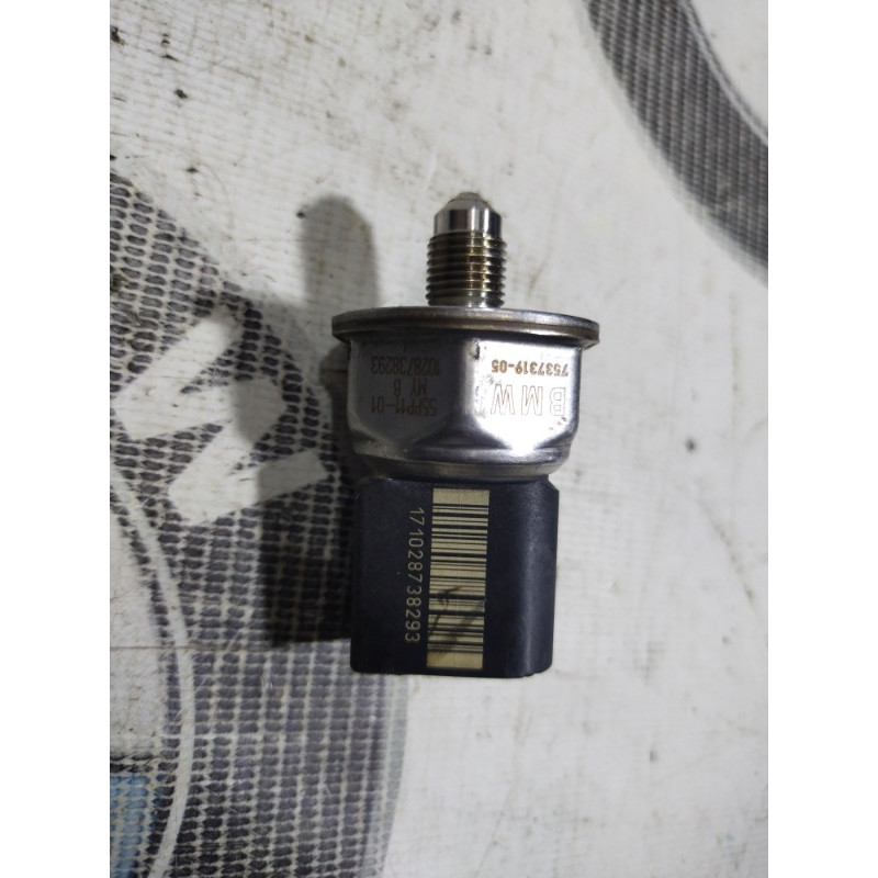 Датчик тиску пального (електрика / датчики) BMW 5-series F10 2011 N63B44 13537537319