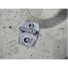 Ответная часть замка двери