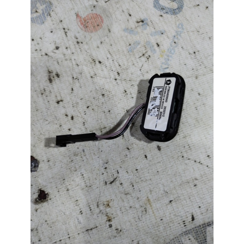 Кнопки руля (электрика / кнопки) Dodge Dart PF 2014 2.4 56046099ad