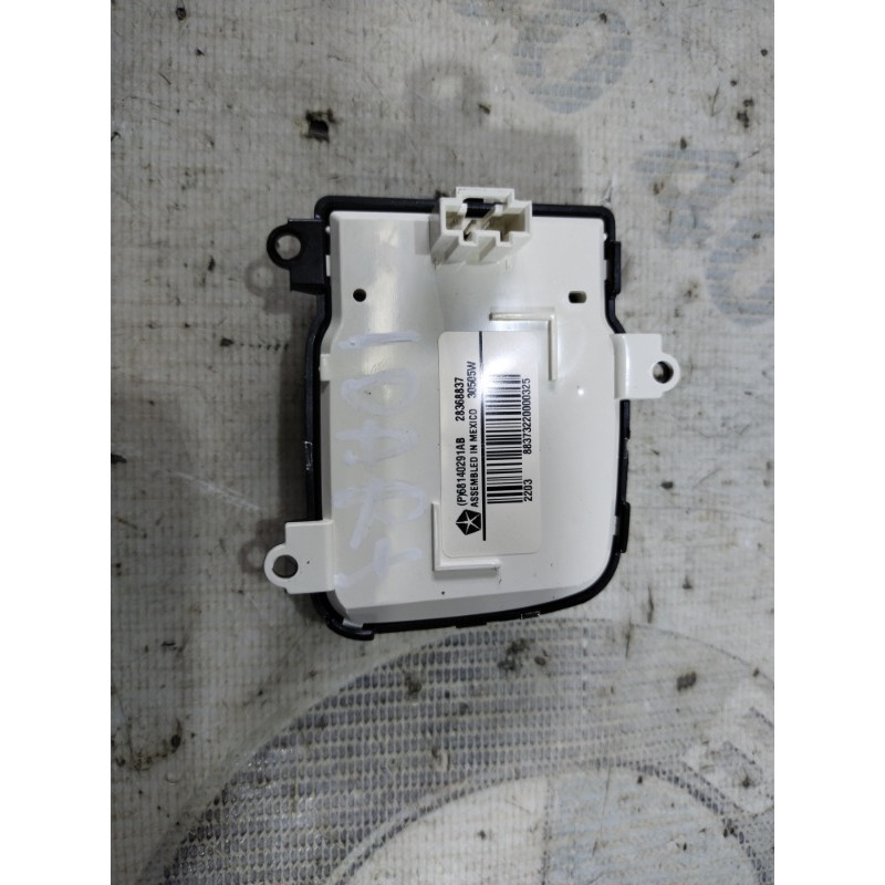Кнопки руля (электрика / кнопки) Dodge Dart PF 2014 2.4 68140291ab