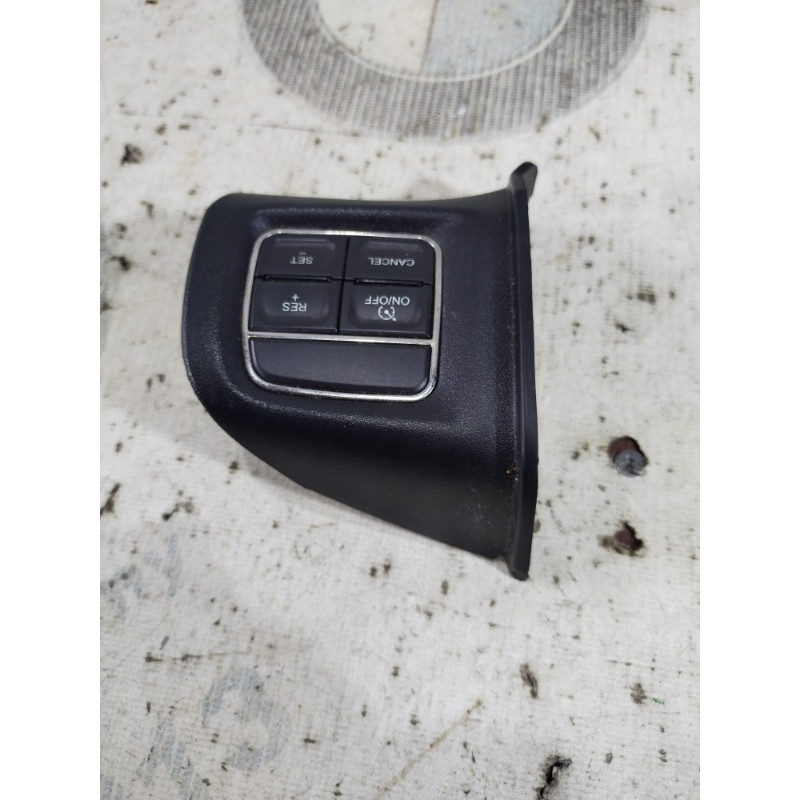 Кнопки керма (електрика / кнопки) Dodge Journey SXT 2014 3.6 56046252ad