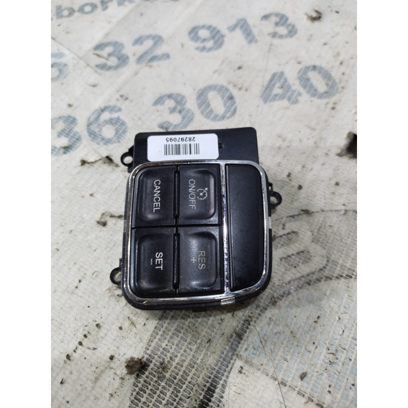 Кнопки руля (электрика / кнопки) Jeep Patriot MK74 2012 2.4 56046094ae