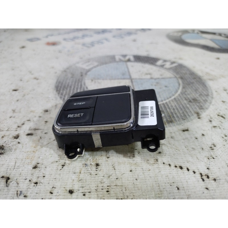 Кнопки руля (электрика / кнопки) Jeep Patriot MK74 2012 2.4 56046096ad