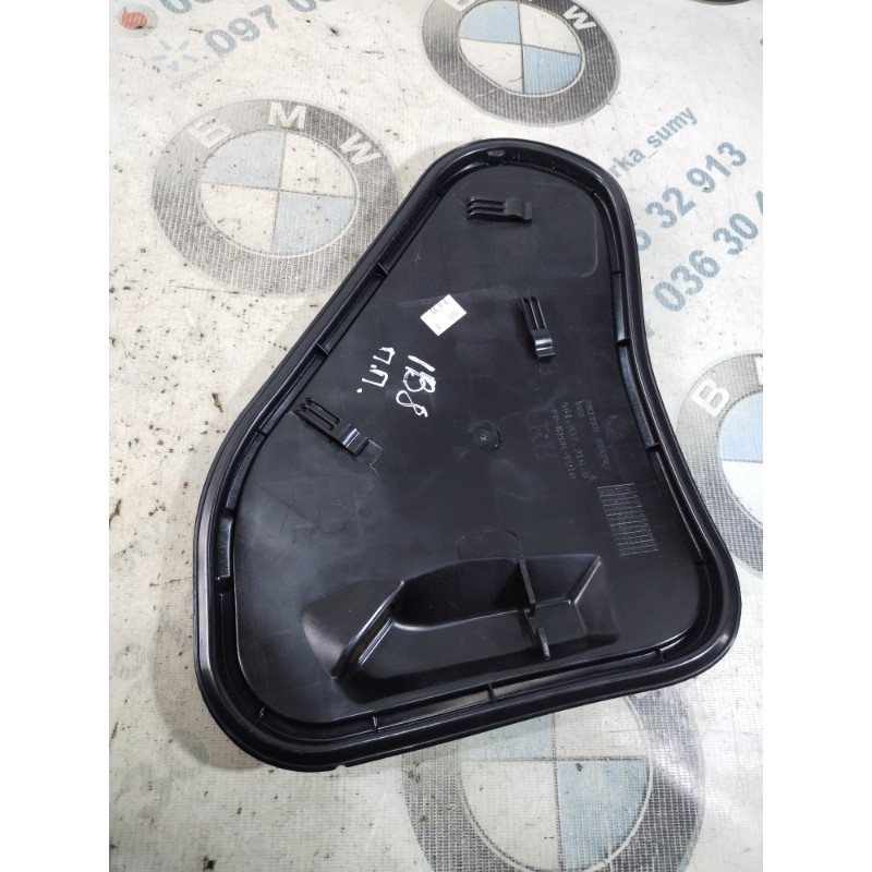 Накладка двери внутренняя (салон) Volkswagen Passat B8 2016 1.8 561837916b