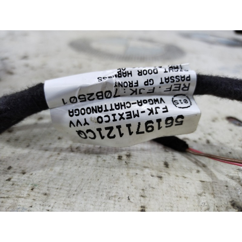 Проводка дверная (электрика) Volkswagen Passat B8 2016 1.8 561971121