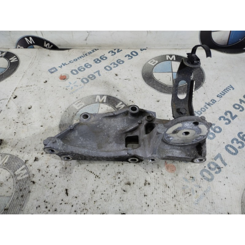 Кронштейн генератора (кронштейны двигателя) Subaru Forester SJ 2015 2.5 11709AA120