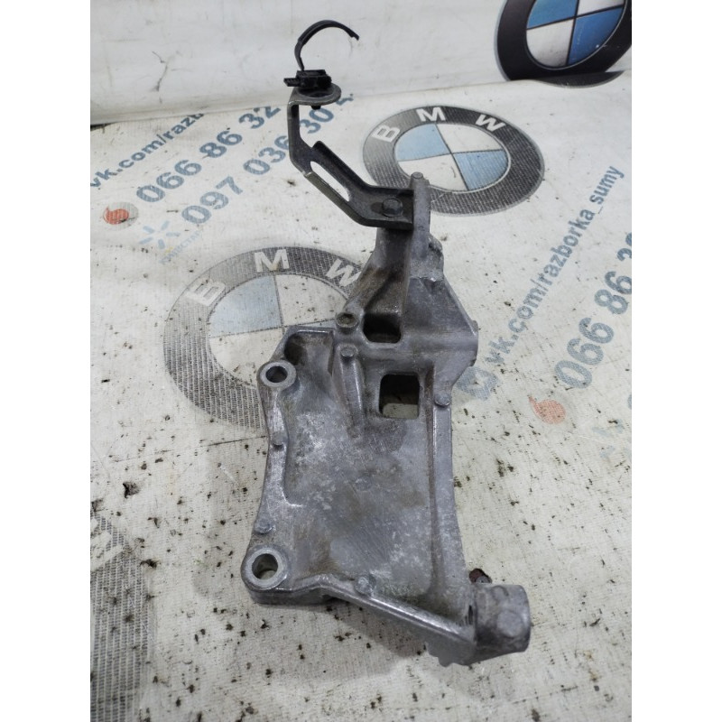 Кронштейн генератора (кронштейны двигателя) Subaru Forester SJ 2015 2.5 11709AA120