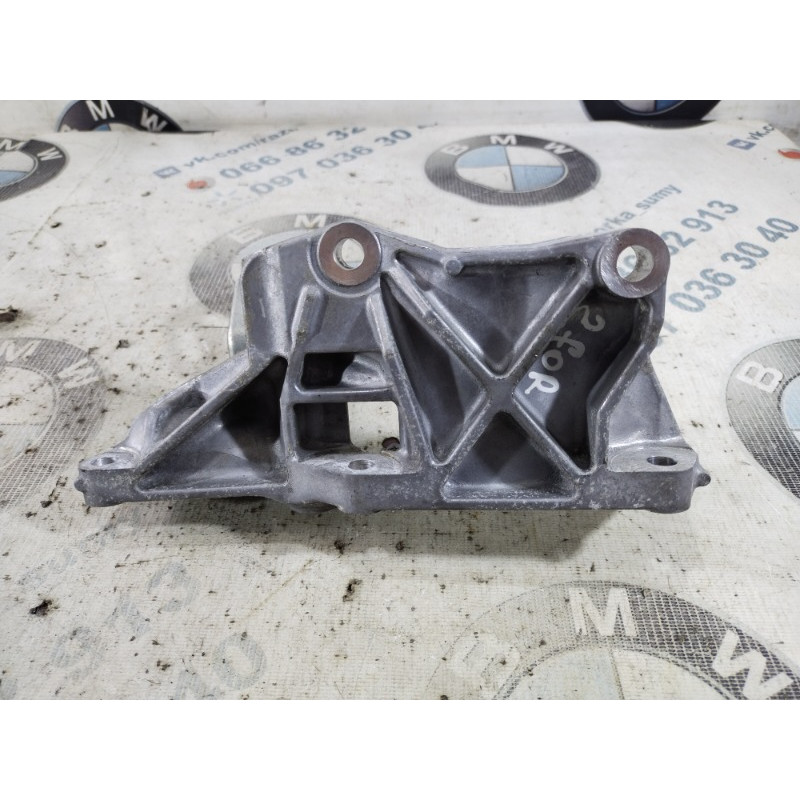 Кронштейн генератора (кронштейны двигателя) Subaru Forester SJ 2015 2.5 11709AA120