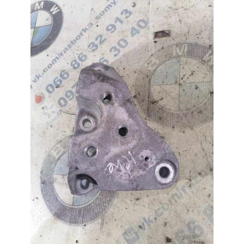 Кронштейн КПП (трансмиссия) Jeep Cherokee KL 2014 2.4 68141735AC