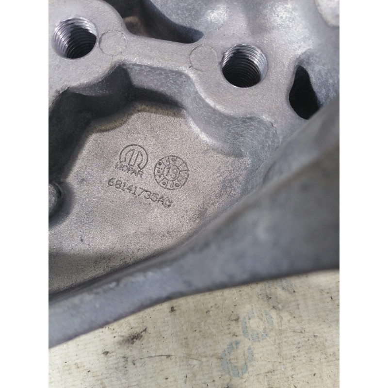 Кронштейн КПП (трансмиссия) Jeep Cherokee KL 2014 2.4 68141735AC