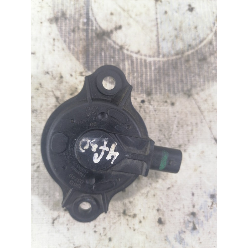 Клапан фазорегулятора (электрика двигателя) BMW 3-series F30 2013 N20B20 11367593719