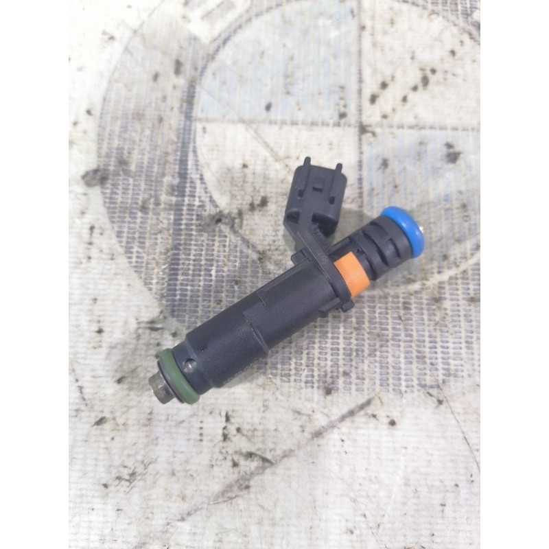 Форсунка топливная (топливная система) Jeep Cherokee KL 2014 2.4 04627890AA