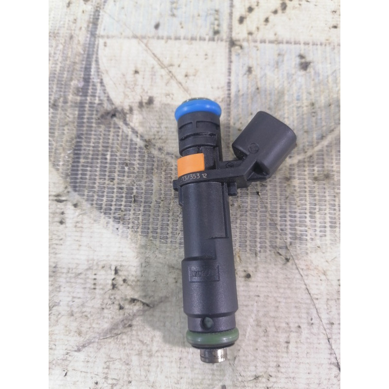 Форсунка топливная (топливная система) Jeep Cherokee KL 2014 2.4 04627890AA