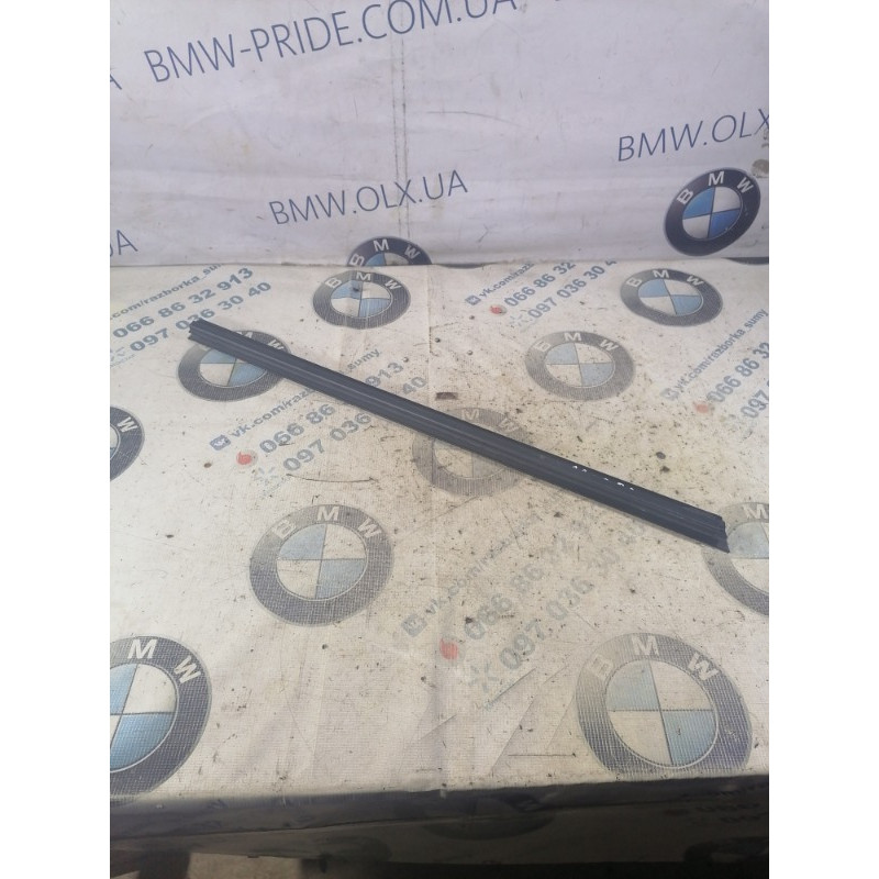 Молдинг стекла внутренний (наружные элементы кузова) Jeep Compass MP 2018 2.4 68242113AA