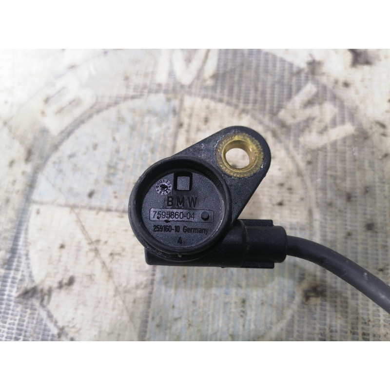 Датчик положення коленвала (електрика двигуна) BMW 3-series F30 2013 N20B20 13627595860