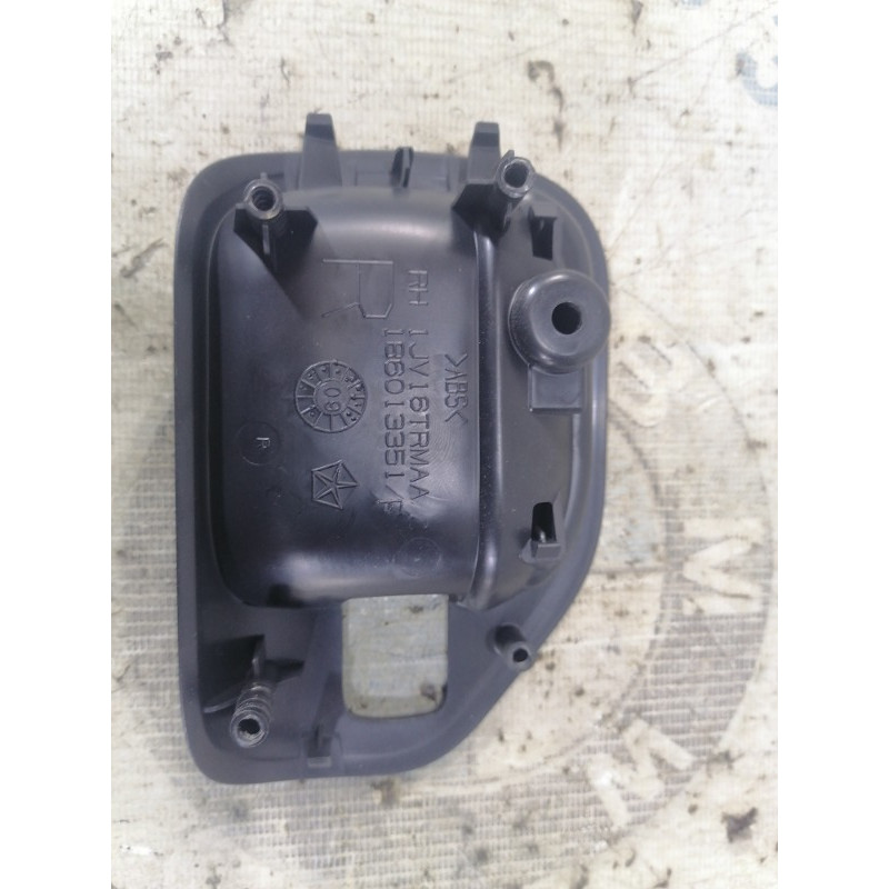Ручка дверей внутрішня (салон) Jeep Compass MK49 2014 2.4 1JU98SZ0AA