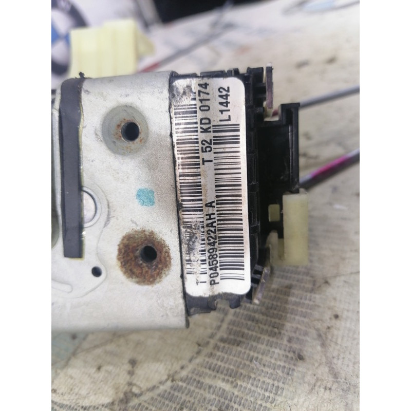 Замок дверей (кузов і елементи) Jeep Compass MK49 2014 2.4 4589422AI