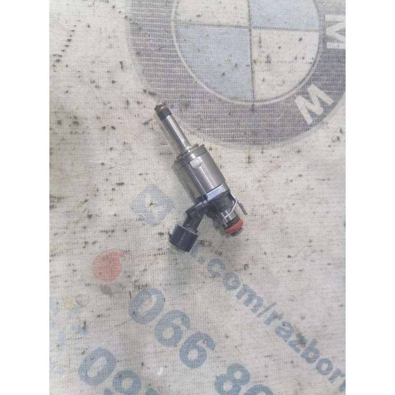 Форсунка топливная (топливная система) Ford Focus MK3 cm5ebb0021